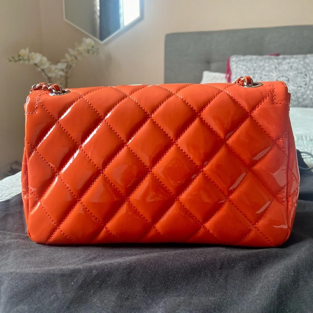 Mint Condition Chanel Orange Patent Leather Classic Flap Bag - Picture 12 of 15